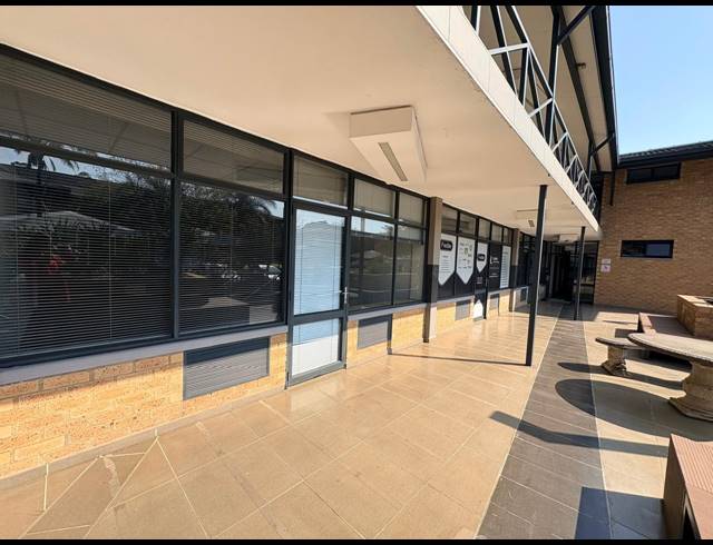 70M² OFFICE TO LET IN VORNA VALLEY